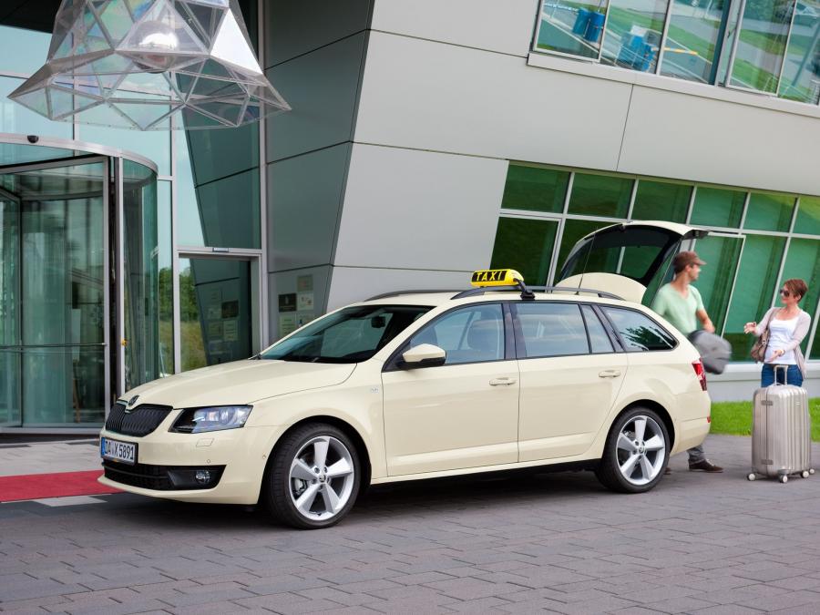  Skoda Octavia Combi Taxi 2013 года  (фото 4 из 4)